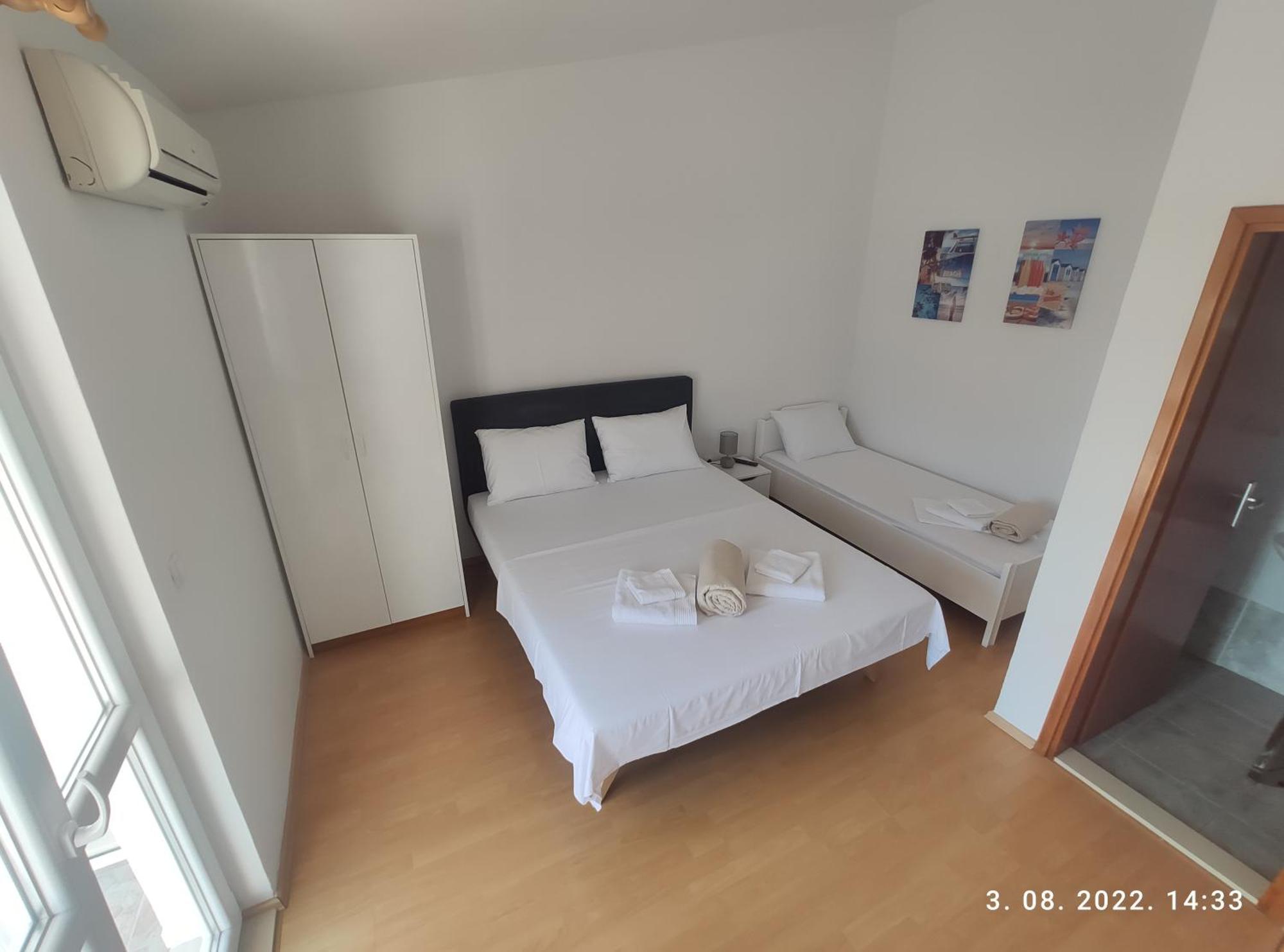 Aqua Apartments Omiš Zimmer foto