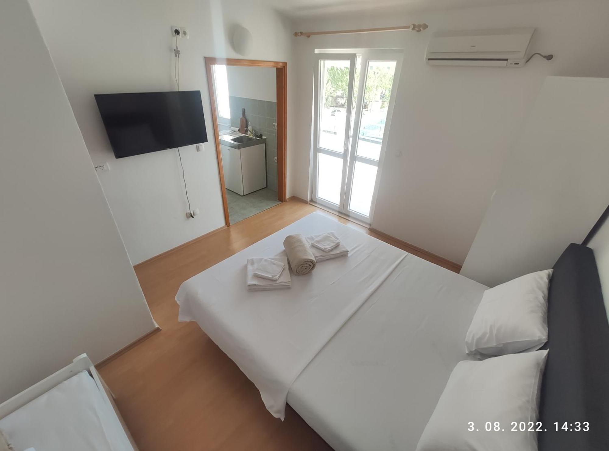 Aqua Apartments Omiš Zimmer foto